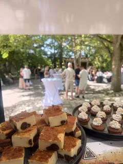 Flans au pruneaux et moelleux au chocolat